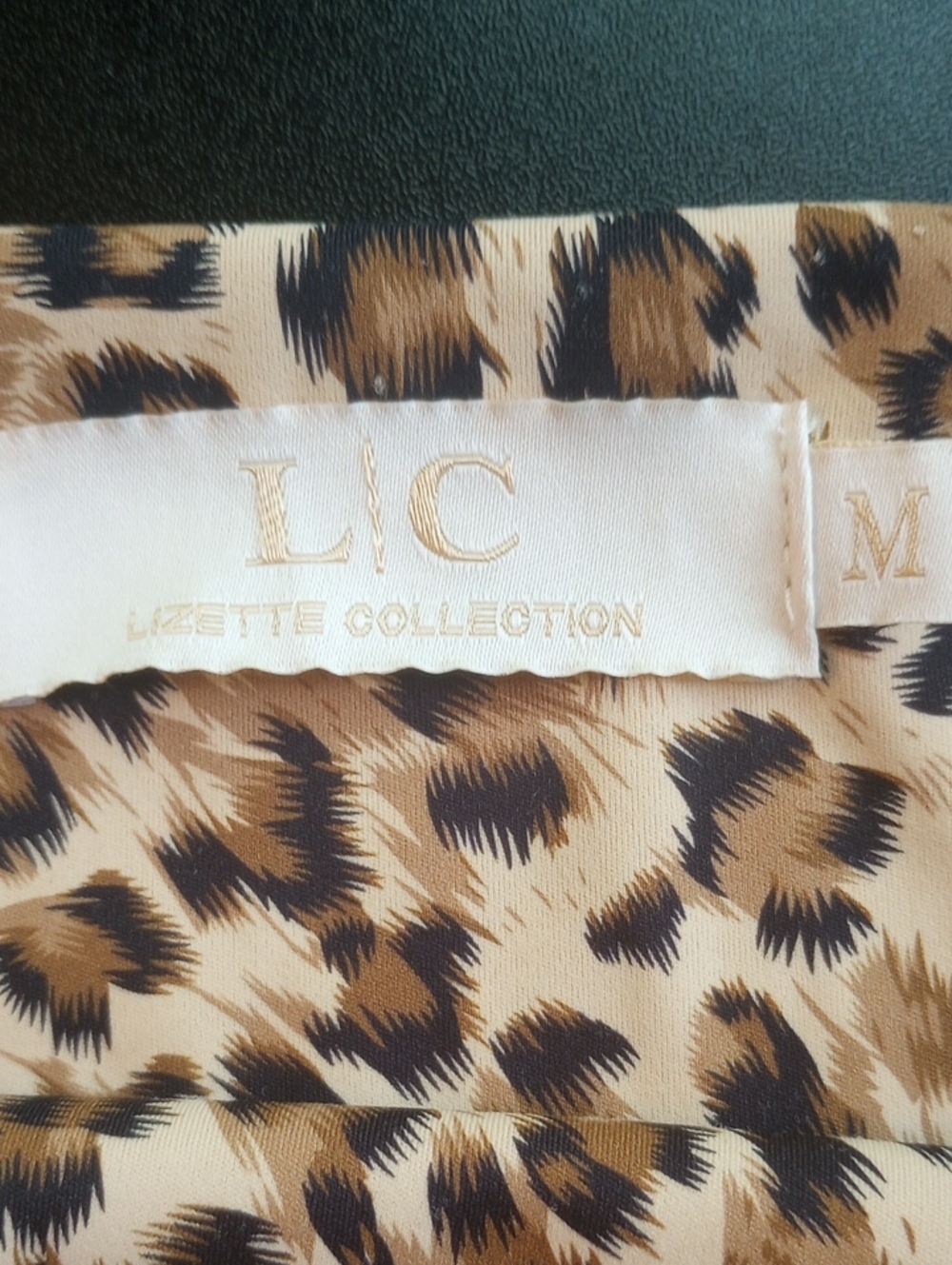 LC | Lizette Collection Sleeveless Bodysuit Top Leopard Print M - Picture 11 of 11